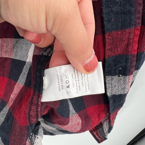 Jach’s Plaid Sleeveless Ladies Shirt - Picture 2 of 4